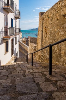 İspanya, Castellon 'daki Peniscola kalesi ve kasabası