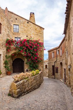 Girona, Katalonya, İspanya 'daki Eski Dostlar Kasabası