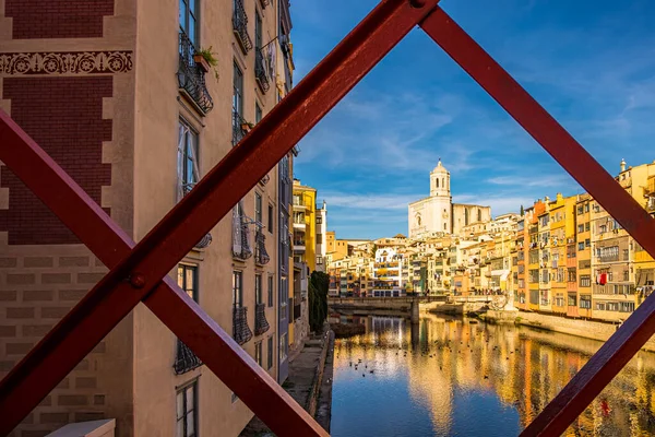 Katalonya, İspanya 'daki Girona şehir tarihi merkezi