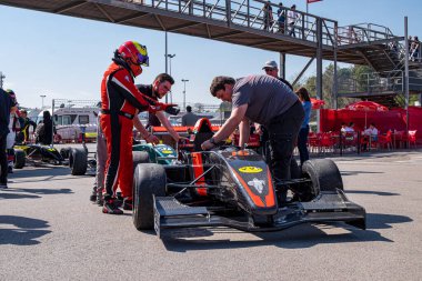 Mart 2017: V de V Endurance Serisi Barcelona Katalunya pistinde, Katalonya, İspanya.