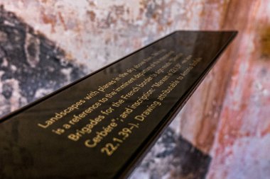 Barselona, Katalonya, İspanya 'daki şatoyu terk ediyor.