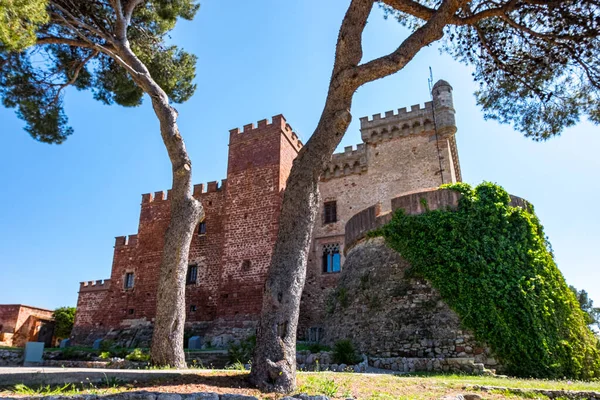 Castelldefels Κάστρο Στη Βαρκελώνη Καταλονία Ισπανία — Φωτογραφία Αρχείου
