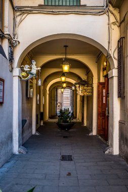 Barcelona 'daki Gotik Çeyrek Sokak' ta El bosc de les kayboldu