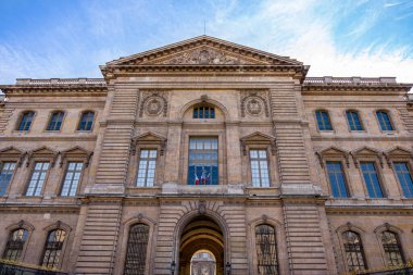 Palais du Louvre in Paris, France