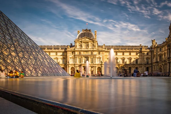 Palais Louvre Paříži Francie — Stock fotografie