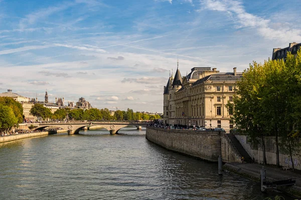 Paris Teki Saint Michel Köprüsü — Stok fotoğraf