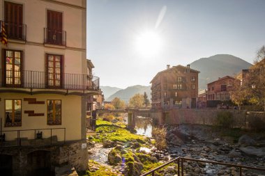 Gerona, İspanya 'daki antik ortaçağ kasabası Camprodon