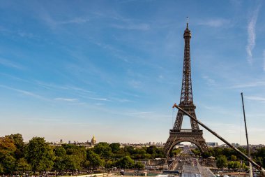 Paris, Fransa 'daki Jardins du Trocadero' dan Eyfel Kulesi.