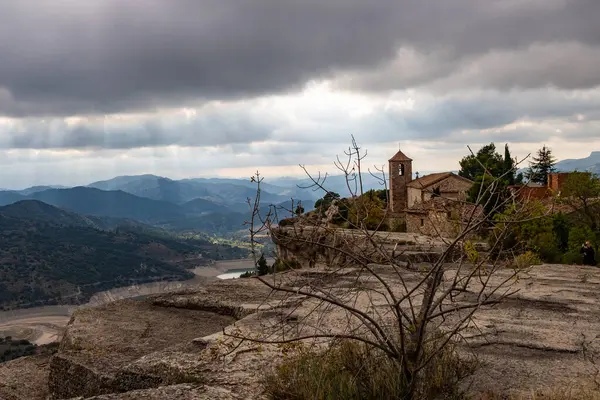 Vista Panorámica Del Pueblo Siurana Cataluña España —  Fotos de Stock