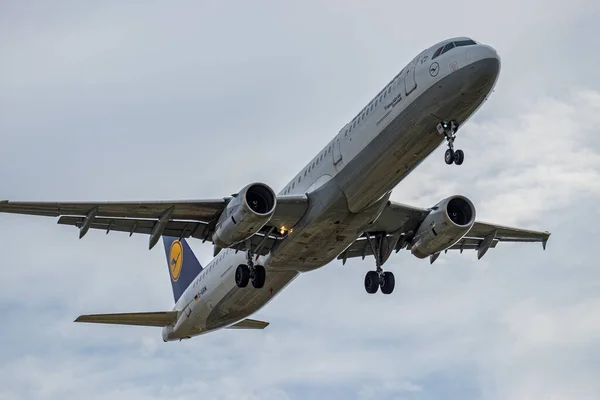 Barcelona Octubre 2017 Despegue Del Avión Aeropuerto Barcelona — Foto de Stock