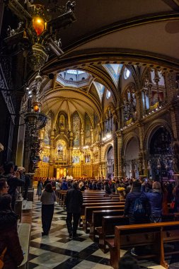 Montserrat Manastırı Barselona, Katalonya 'da dağda