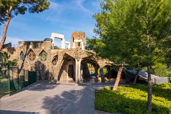 Colonia Guell Barcelona, Katalonya, İspanya