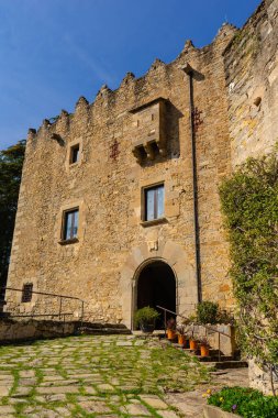 Ripoll, Katalonya 'daki Montesquiu Kalesi, İspanya