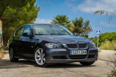 BMW 3 serisi E90 330i Dağda Işıldayan Grafit