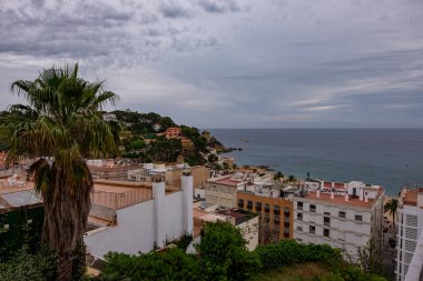 Katalonya 'nın Costa Brava' sındaki Lloret de Mar plajı, İspanya