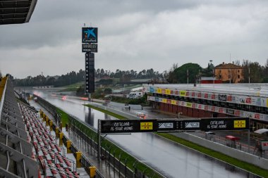 Barcelona Katalunya Pisti 'nde dayanıklılık yarışı