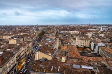 Fransa Bordeaux 'daki Katedral Saint Andre ve Pey Berland Kulesi.