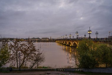 Bordeaux, Fransa 'da Pont de Pierre.