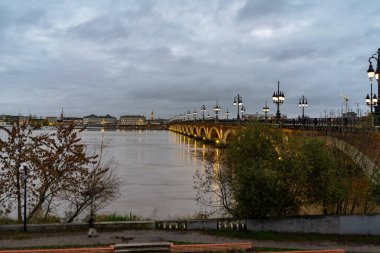 Bordeaux, Fransa 'da Pont de Pierre.