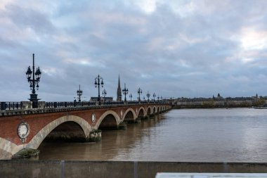 Bordeaux, Fransa 'da Pont de Pierre.