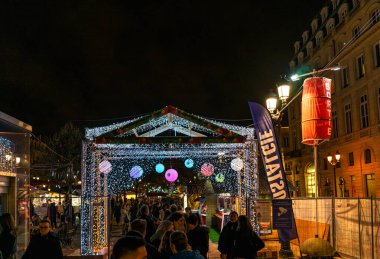 Grand Marche de Noel, Bordeaux Fransa Noel Pazarı.