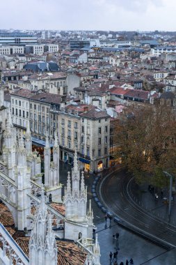 Fransa Bordeaux 'daki Katedral Saint Andre ve Pey Berland Kulesi.