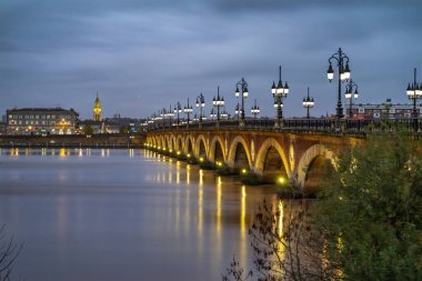 Bordeaux, Fransa 'da Pont de Pierre.
