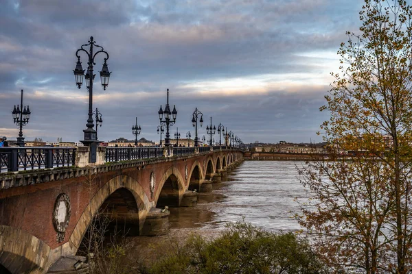 法国波尔多皮埃尔桥 — 图库照片