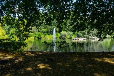 Londra, İngiltere 'deki St. James Parkı.