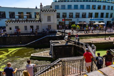 Londra, İngiltere ve İngiltere 'deki Camden pazarı..