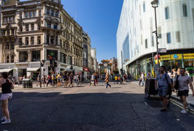Londra, İngiltere, İngiltere 'deki Çin Mahallesi kapısı..