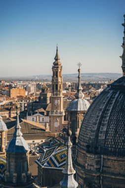 İspanya, Zaragoza 'daki Basilica de Nuestra Senora del Pilar Katedrali.