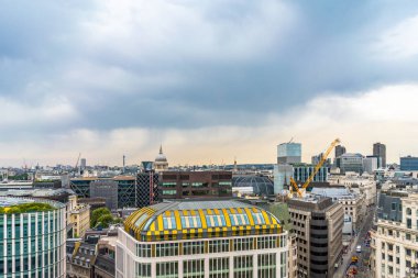 İngiltere 'deki Büyük Londra Yangınının Anıtı.
