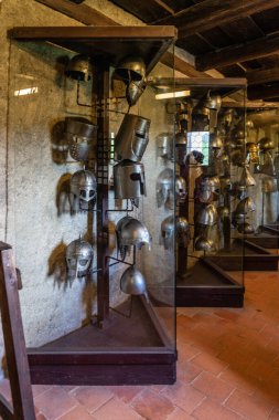 Çek Cumhuriyeti Prag 'ın Kale semt caddesi Zırhlı Sergisi