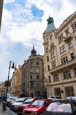 Çek Cumhuriyeti'nde Prag'ın mimari ve şehir manzarası caddesi