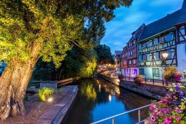 Sokaklar şehrin Colmar, Fransa