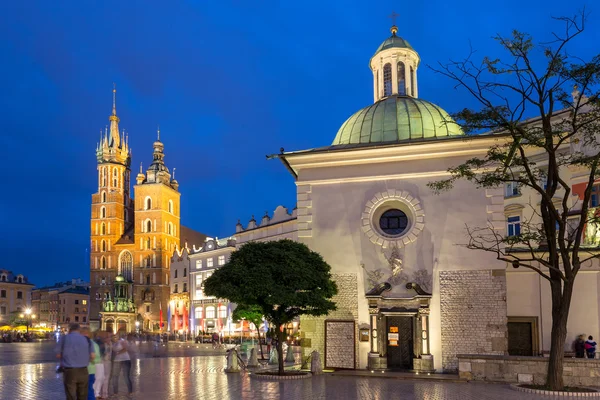 Krakauer Altstadt bei Nacht Stockbild