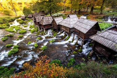 Orta yaş yel değirmenleri Jajce, Bosna