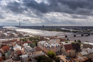 Riga şehir panoraması. Letonya