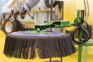 Sokak temizleme makinesi. Sokakları Temizleme için aygıtlar. Sergi örnek