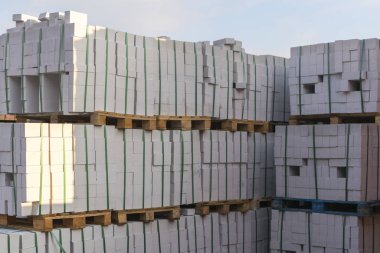 İnşaat malzemeleri. Konut kompleksinin inşası için yapı malzemeleri.