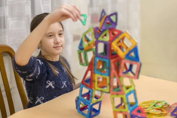 Little Girl Playing Colorful Magnet Plastic Blocks Kit Indoor Playground — 스톡 사진
