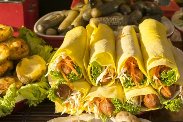 Burritos Con Salchichas Concepto Comida Callejera — Foto de Stock