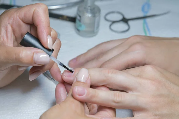 Concepto Cuidado Las Manos Primer Plano Suavemente Cuidado Servicio — Foto de Stock