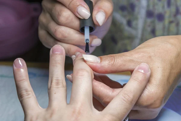 Concepto Cuidado Las Manos Primer Plano Suavemente Cuidado Servicio — Foto de Stock