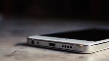 Akıllı telefon yakın çekim için bağlanma kulaklık jakı