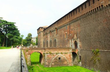 Milano 'daki Sforza kalesi