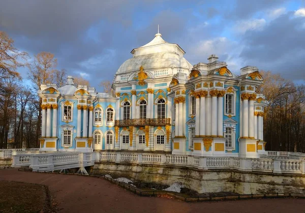 Lente avond in Tsarskoe Selo — Stockfoto
