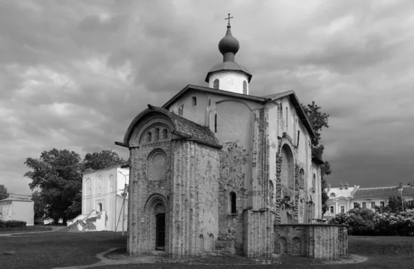 Церковь Святого Параскеви — стоковое фото