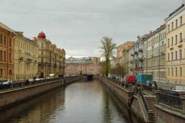 Bahar gününde Yusupov nehir çıkabilir